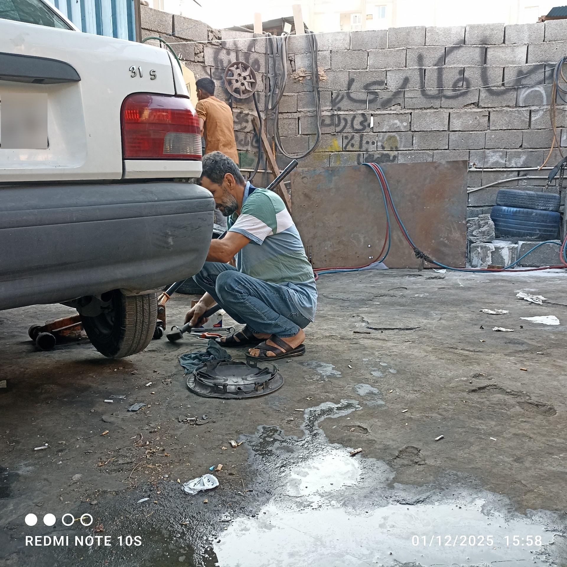 عکس تعمیرگاه چابک کار