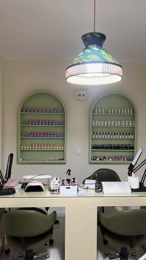 سالن زیبایی یاسی کمالیان