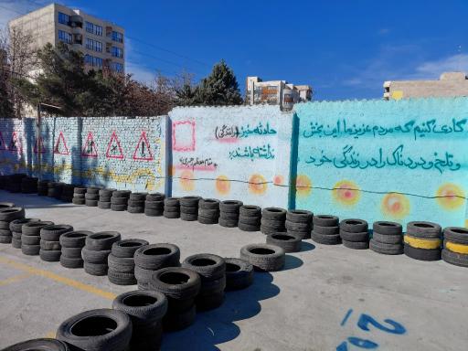 عکس آموزشگاه رانندگی باران