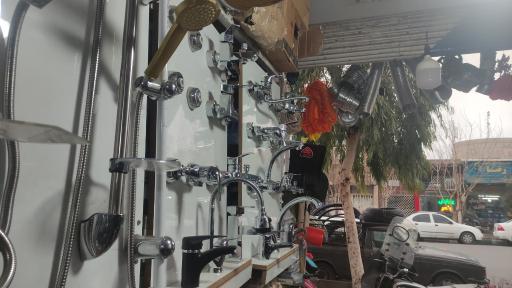 عکس فروشگاه لوازم ساختمانی مولایی