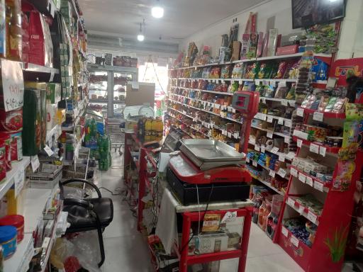 عکس فروشگاه زنجیره ای ياران دریان پدر و پسر