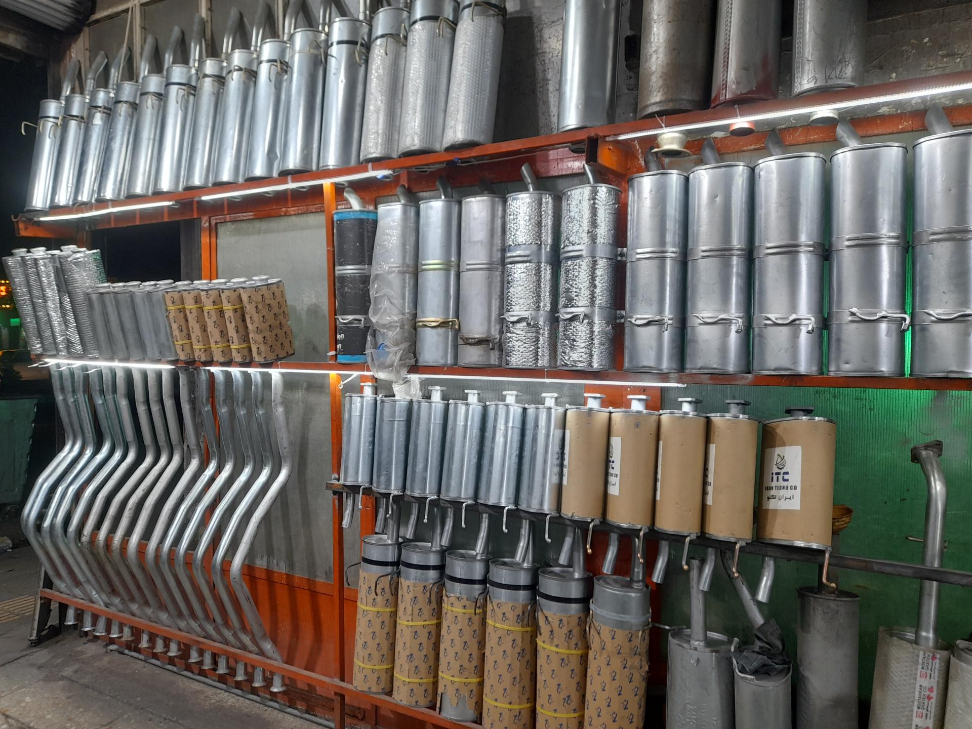 عکس اگزوز سازی و رادیاتور سازی الغدیر