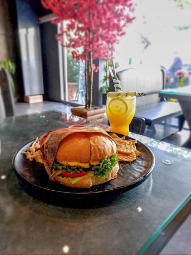 عکس کافه نایت لند