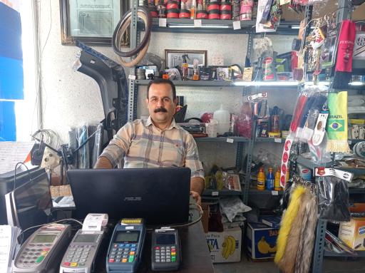 عکس دفتر فروشگاه  آنلاین لوازم یدکی اس دی