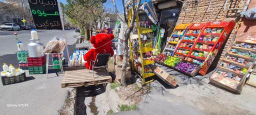 عکس لبنیاتی اسماعیلیان