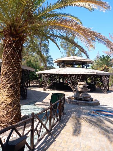 عکس مجموعه آلاچیق و کافی شاپ 