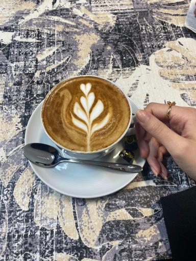 عکس کافه رستوران هایت