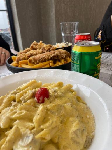 عکس کافه رستوران هایت