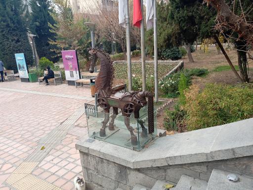 عکس خانه هنرمندان ایران