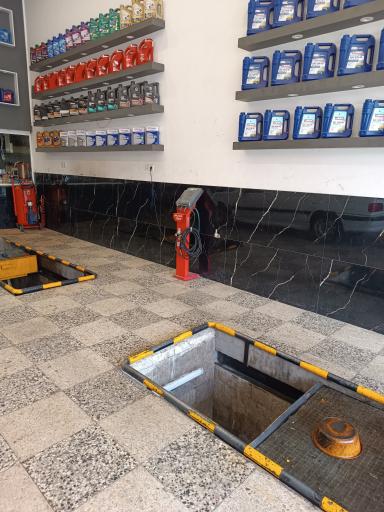 عکس تعویض روغن مصطفی