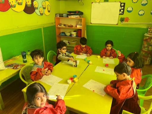 عکس مهدکودک نوشین