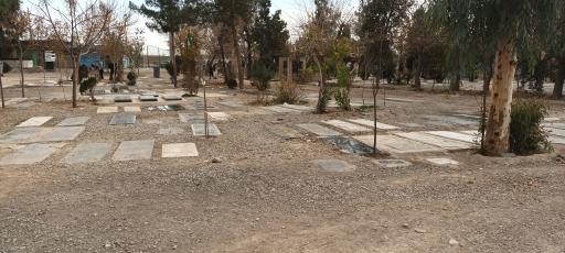 عکس آرامستان امامزاده طاهر و مطهر