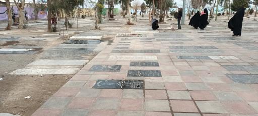 عکس آرامستان امامزاده طاهر و مطهر