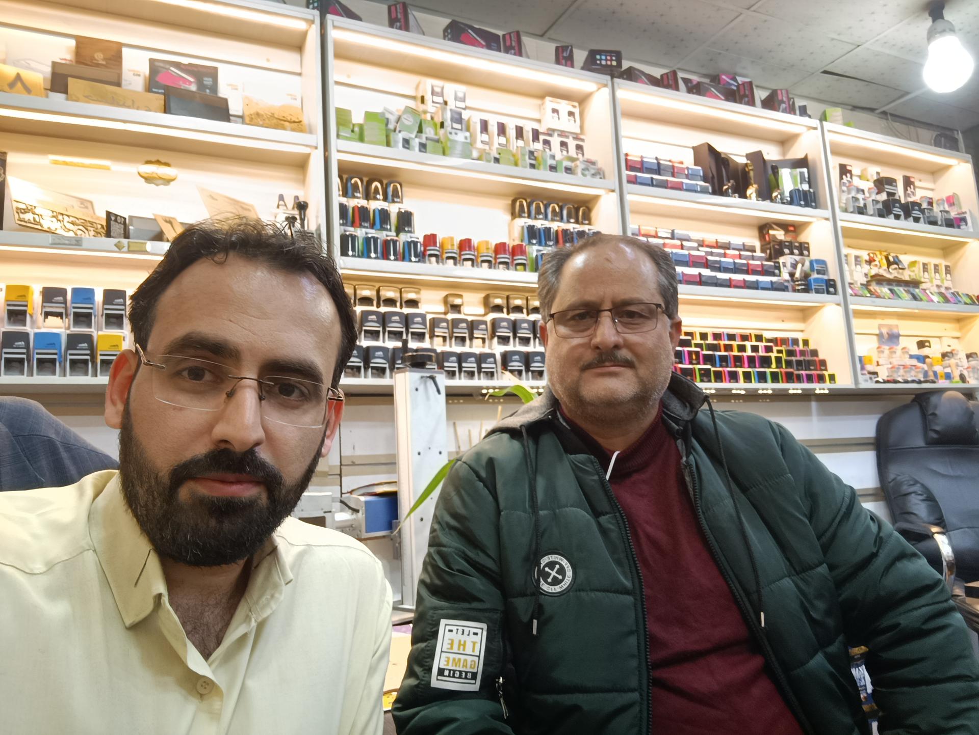 عکس چاپ لیزر و هدایای تبلیغاتی