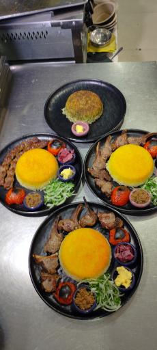 عکس رستوران زعفران