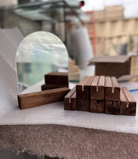 شیشه و آینه پلارک