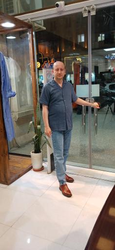 عکس مرکز خرید اردیبهشت