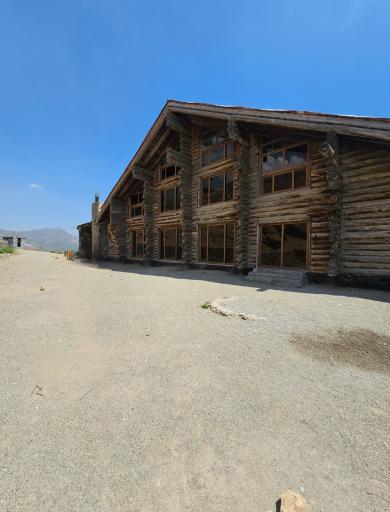 عکس استراحتگاه و رستوران ایستگاه 5 تله کابین توچال