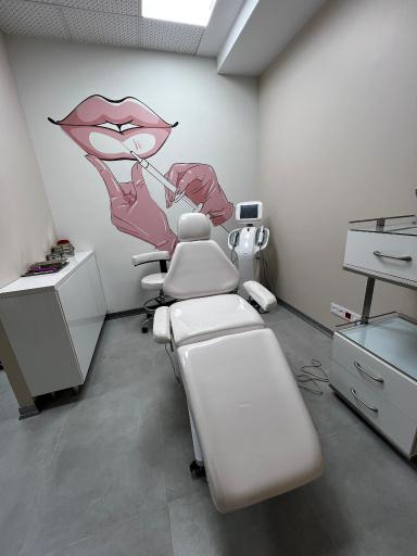 عکس کلینیک زیبایی و لاغری نورارز