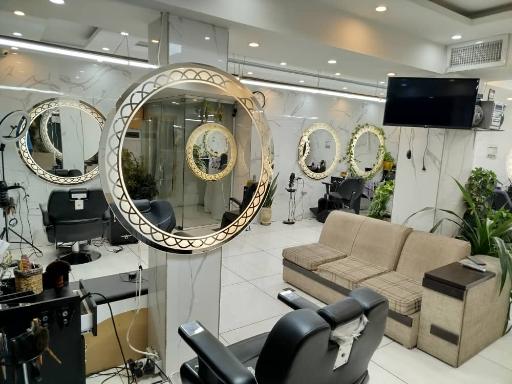 عکس آرایشگاه مردانه وی آی پی