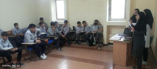 عکس مدرسه غیردولتی همت