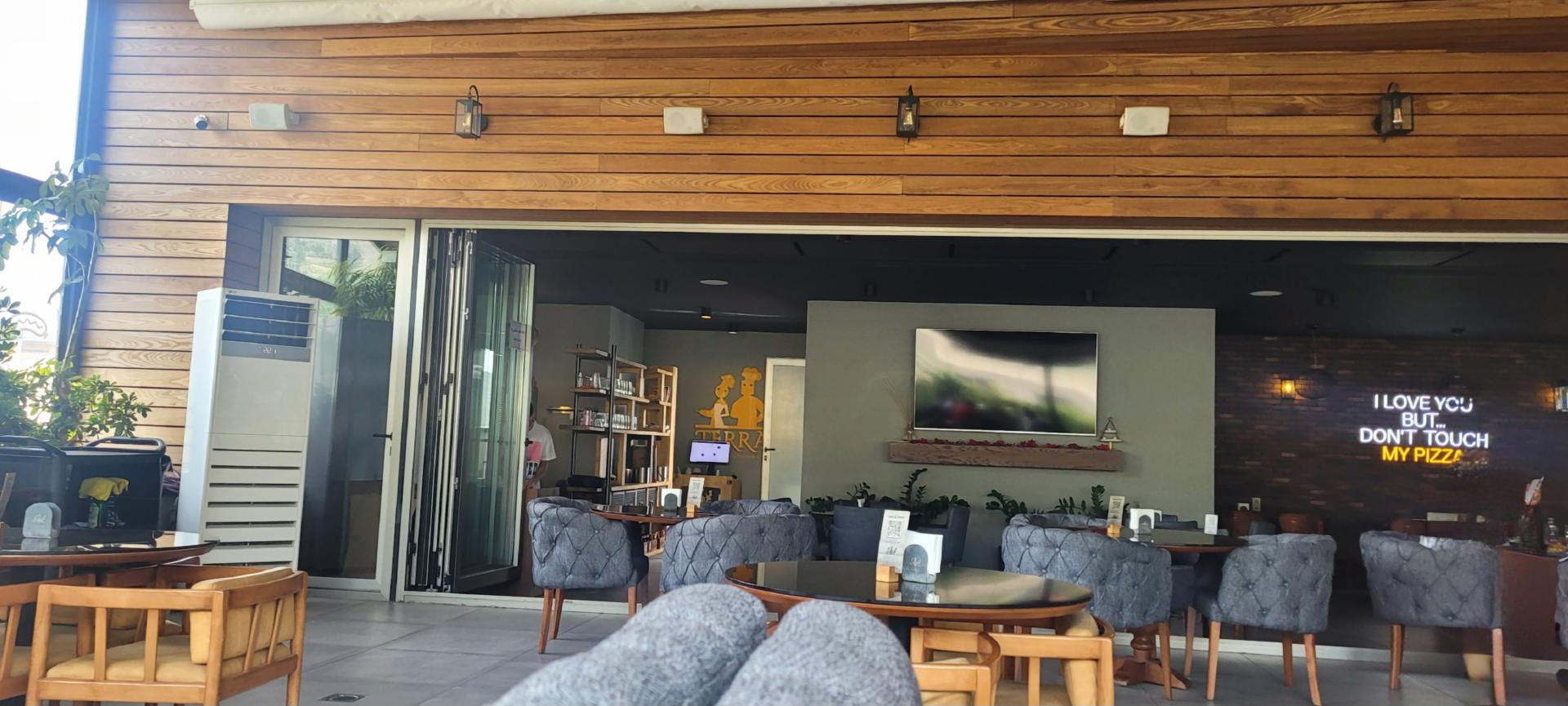 عکس کافه تراس