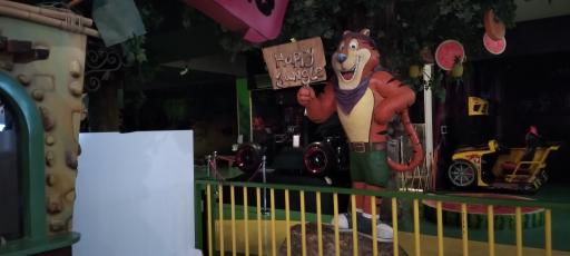 عکس شهربازی جنگل شاد