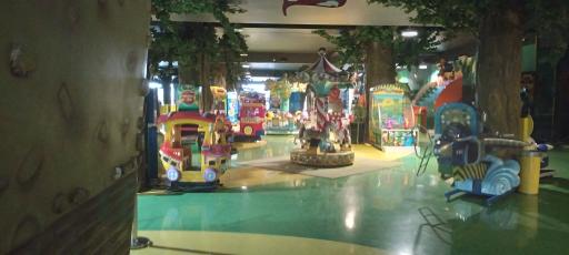 عکس شهربازی جنگل شاد