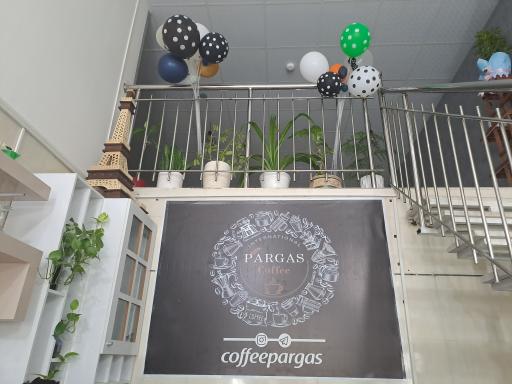 عکس کافه پرگاس