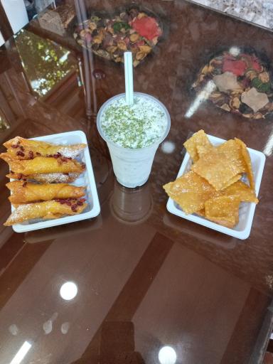 عکس دوغ‌ و گوشفیل عدالت