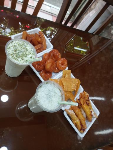 عکس دوغ‌ و گوشفیل عدالت