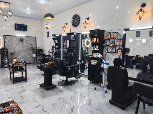 عکس پیرایش پاریس