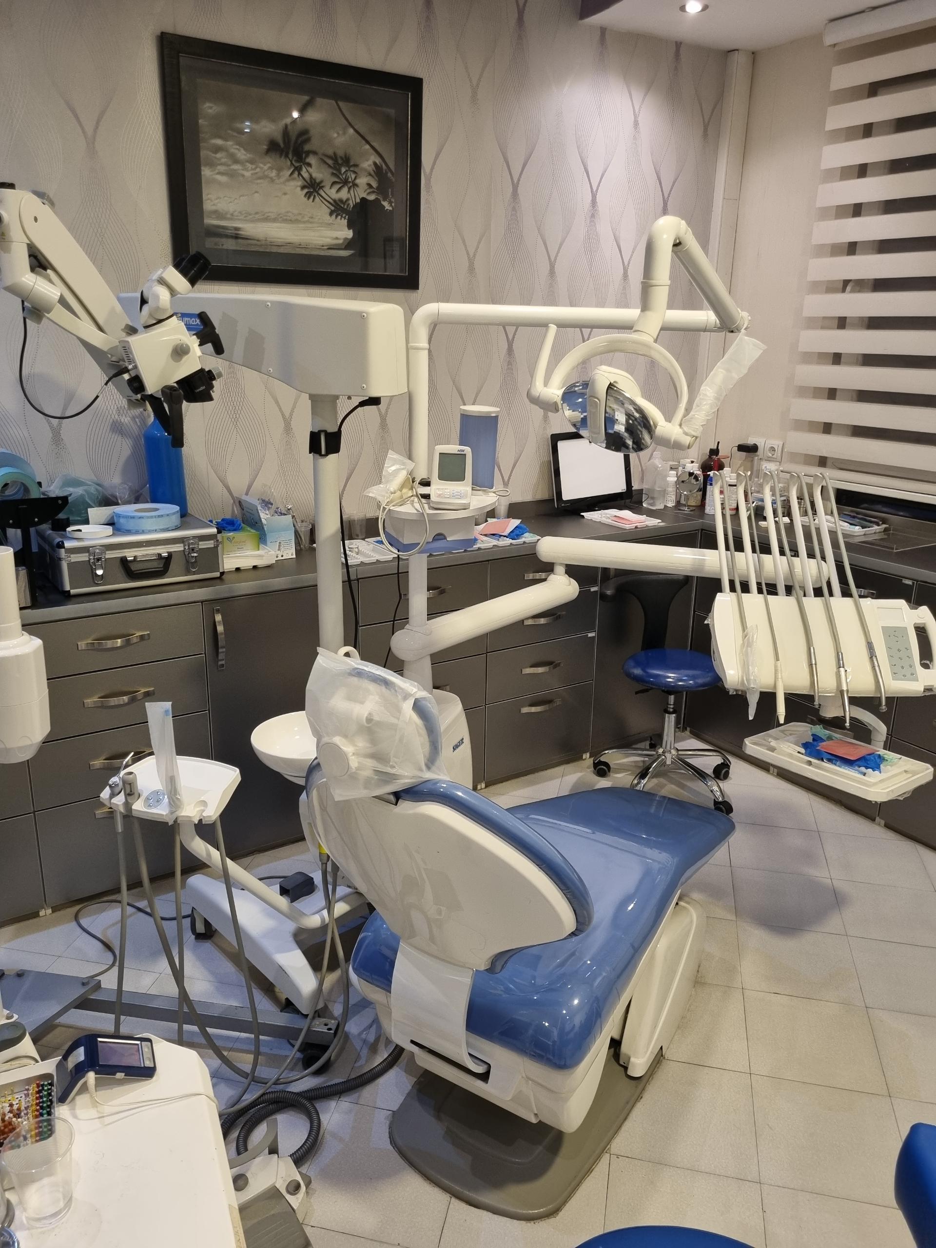 عکس دکتر سهراب طور سوادکوهی