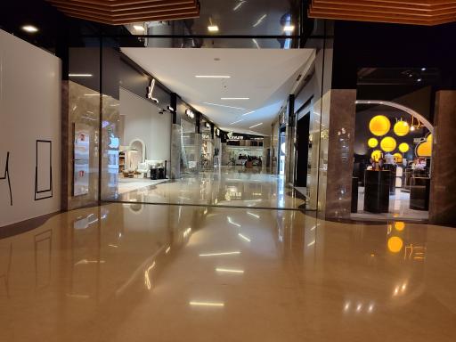 عکس مرکز خرید دیدار