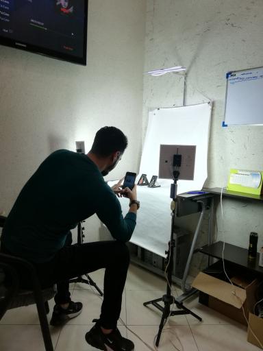 عکس تبلیغات پیل آسا