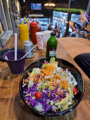 عکس فست فود جیلیز ویلیز