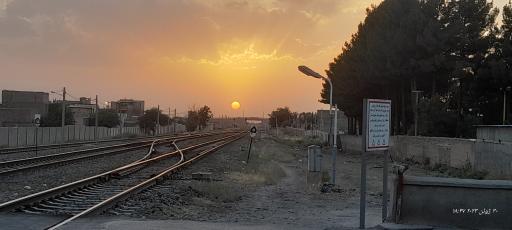 عکس ایستگاه راه آهن خیام