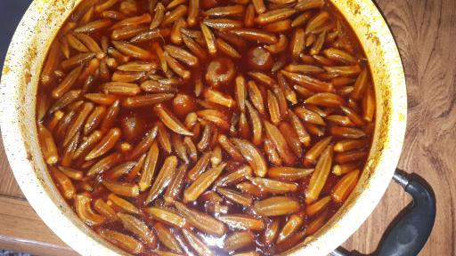 عکس رستوران و تهیه غذای امادای