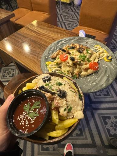 عکس کافی‌شاپ فست‌فود هشتگ 