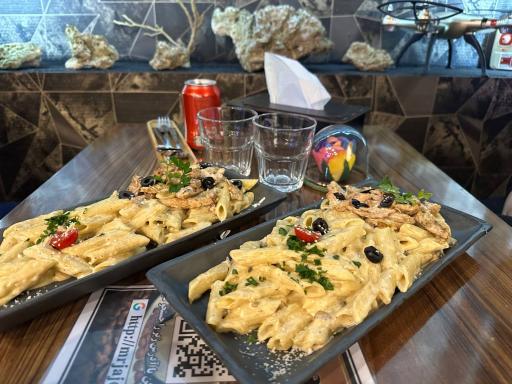 عکس کافی‌شاپ فست‌فود هشتگ 