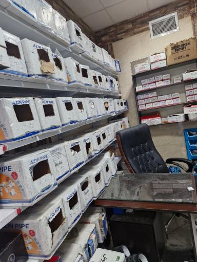 عکس فروشگاه ابزار آلات و لوله اتصالات حاجی زاده 