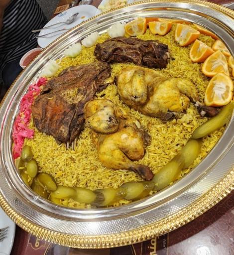 عکس رستوران قصر یمنی