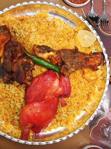 رستوران قصر یمنی