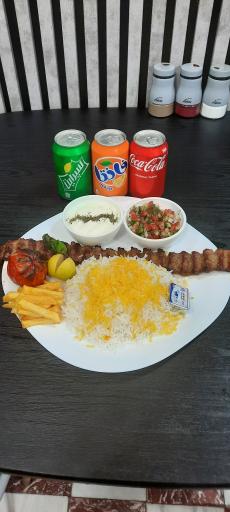 رستوران اعتماد 