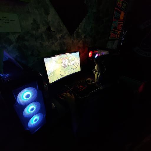 عکس گیمنت زِد