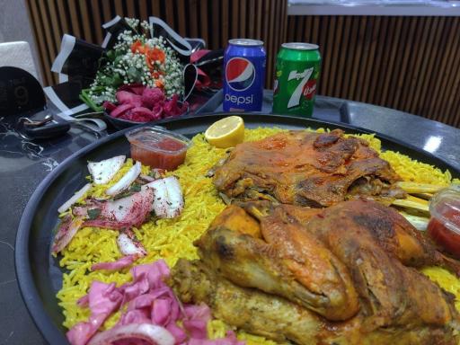 عکس رستوران قصر یمنی