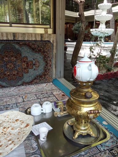 عکس رستوران سایه