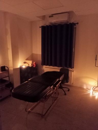 عکس ماساژ تخصصی اطلسی