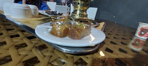 عکس رستوران سایه
