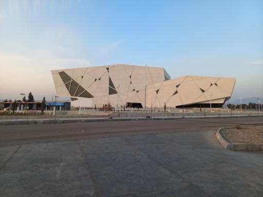 عکس کتابخانه مرکزی دانشگاه سمنان